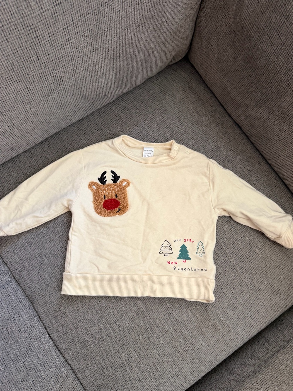 Kids Cream Reindeer Sweatshirt - Brand Unspecified